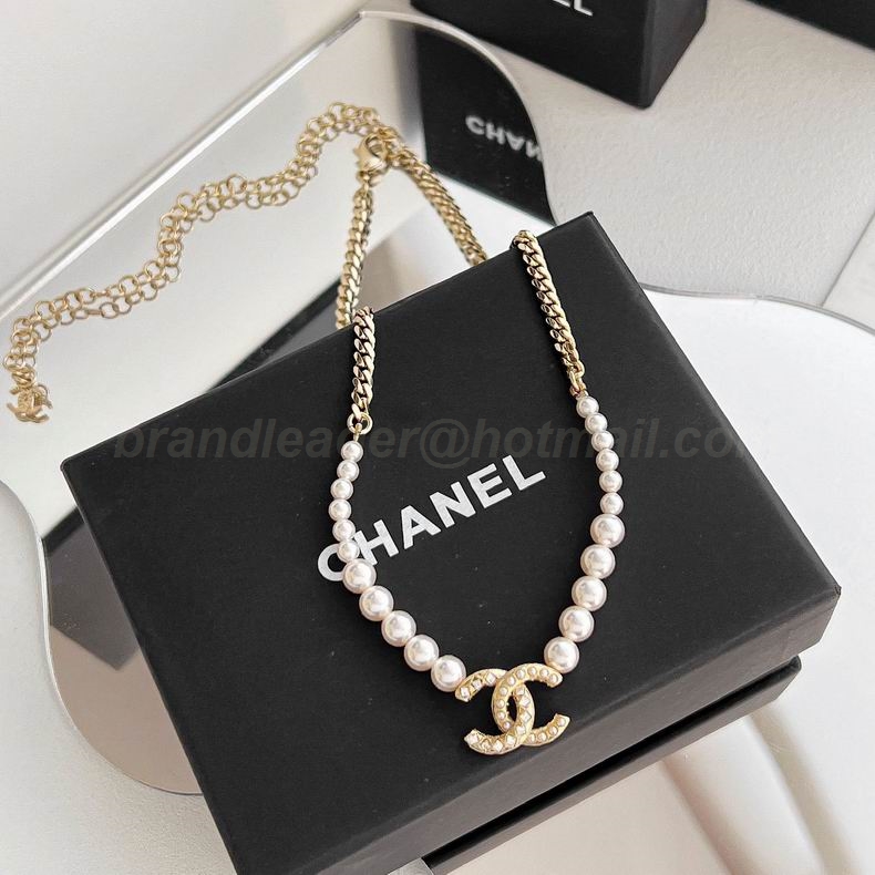 Chanel Necklaces 445